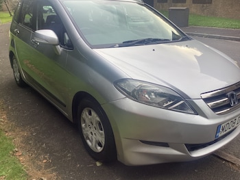 Used Honda FR-V 2008 for sale - 76107610: Photo