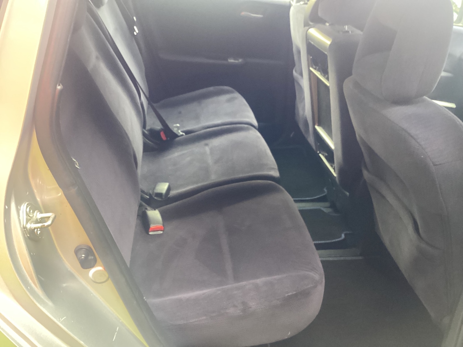 Used Honda FR-V 2008 for sale - 76107610: Photo 8