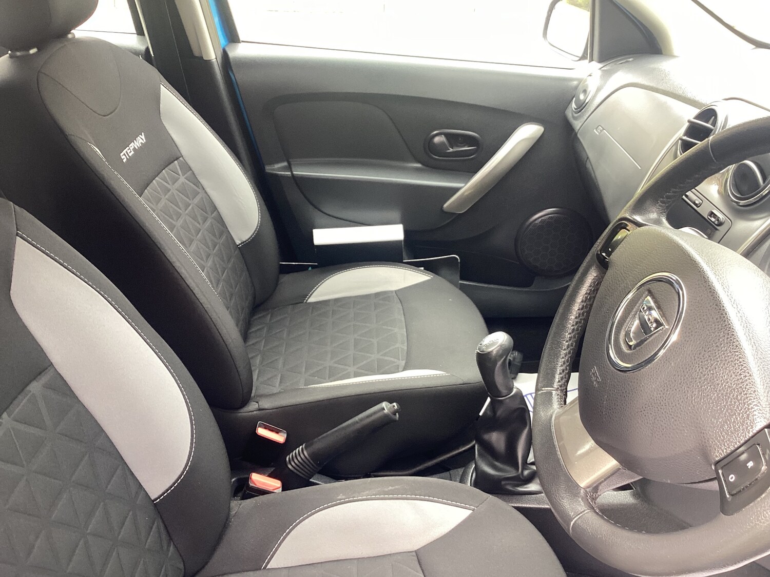 Used Dacia Sandero Stepway 2014 for sale - 78025820: Photo 11