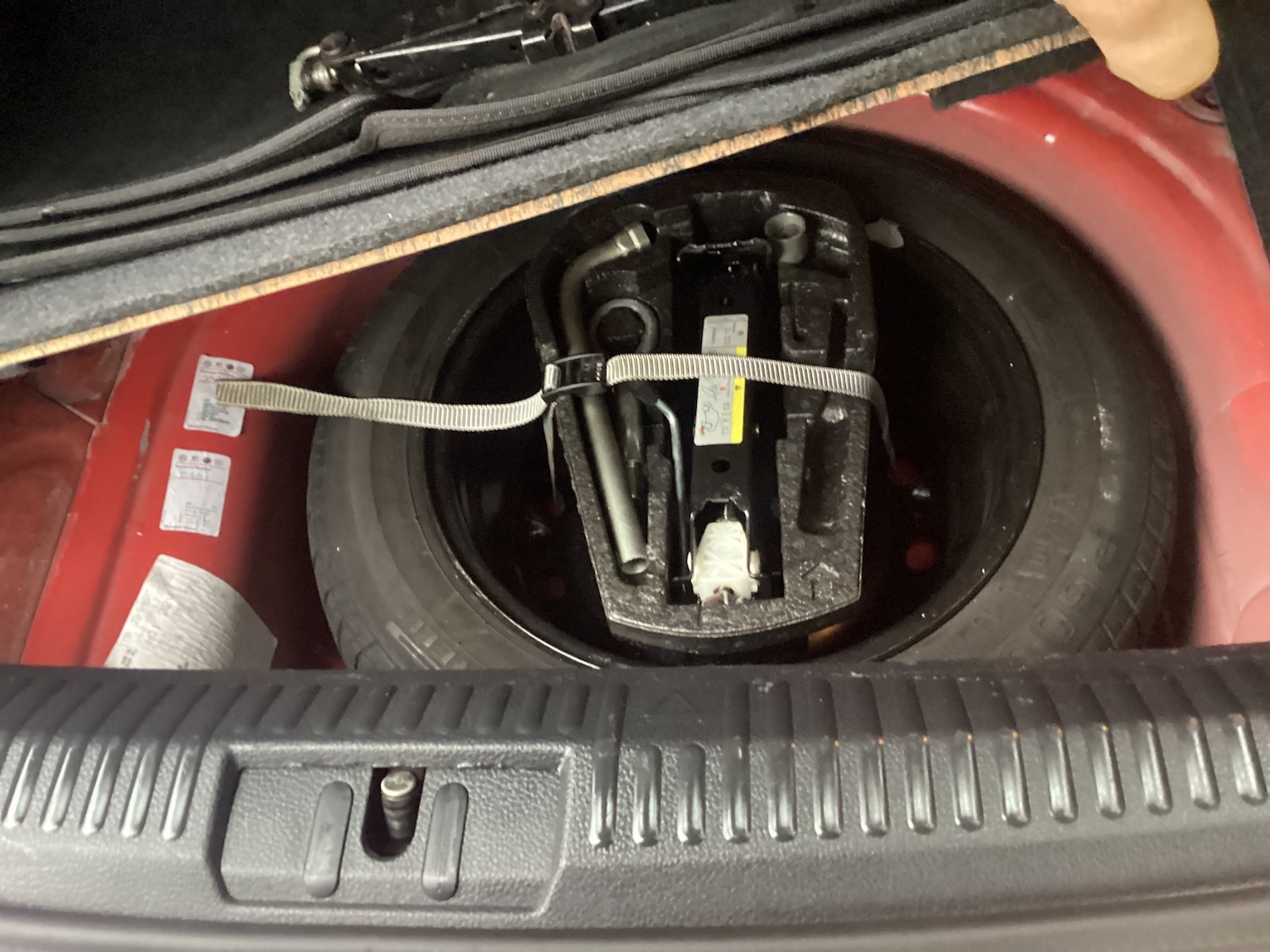 Used Volkswagen Polo 2015 for sale - 76352557: Photo 11