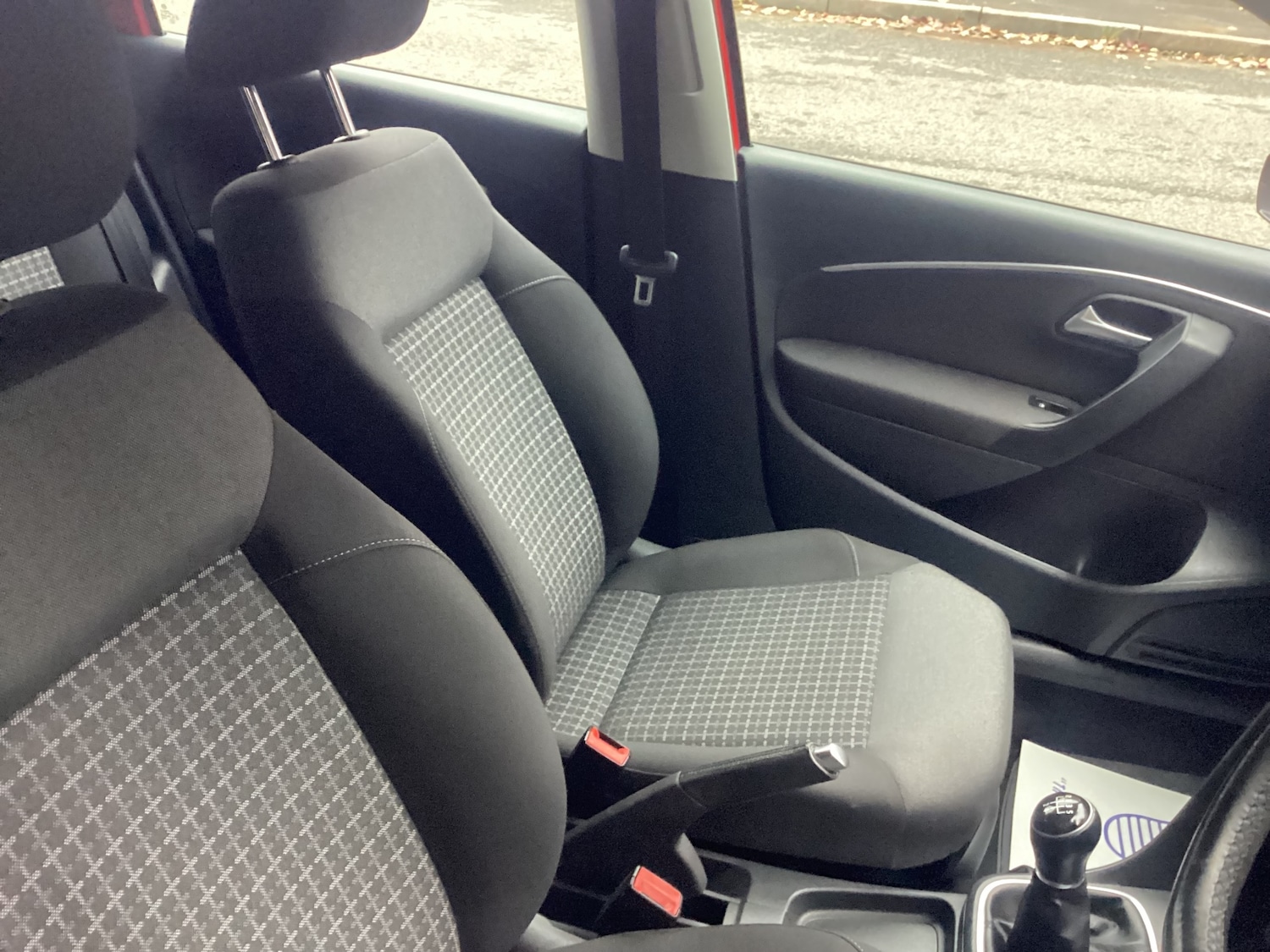 Used Volkswagen Polo 2015 for sale - 76352557: Photo 14