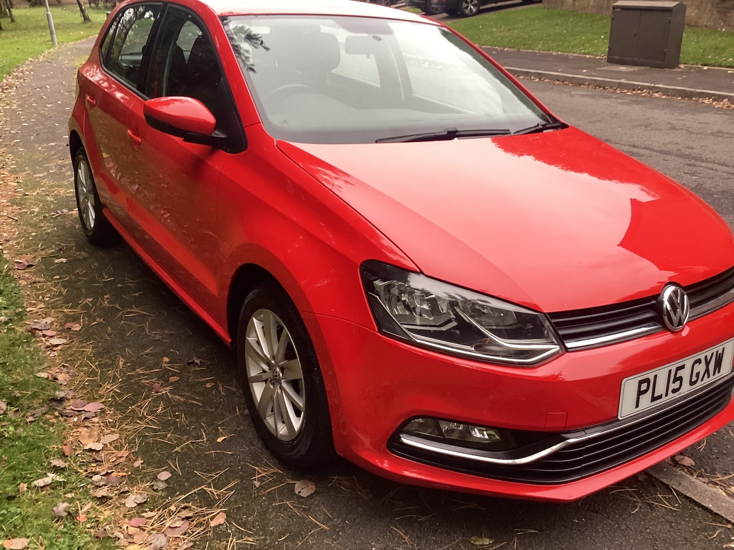 Used Volkswagen Polo 2015 for sale - 76352557: Photo 3