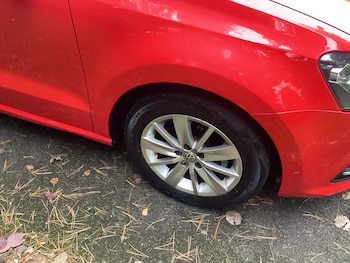 Used Volkswagen Polo 2015 for sale - 76352557: Photo