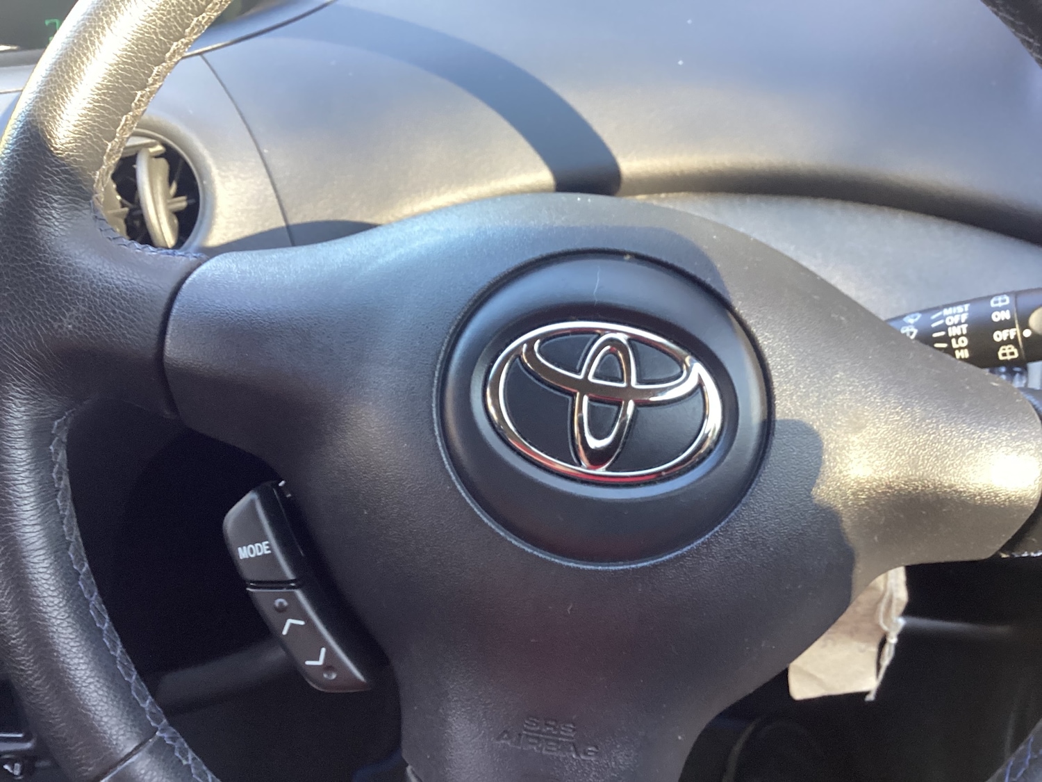 Used Toyota Yaris 2005 for sale - 77947125: Photo 15