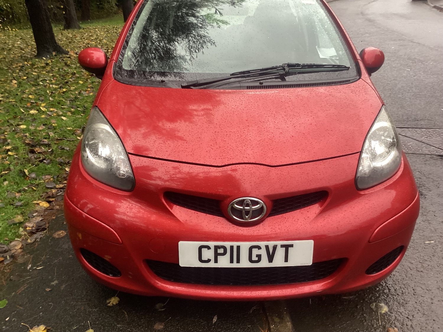 Used Toyota AYGO 2011 for sale - 76557543: Photo 2