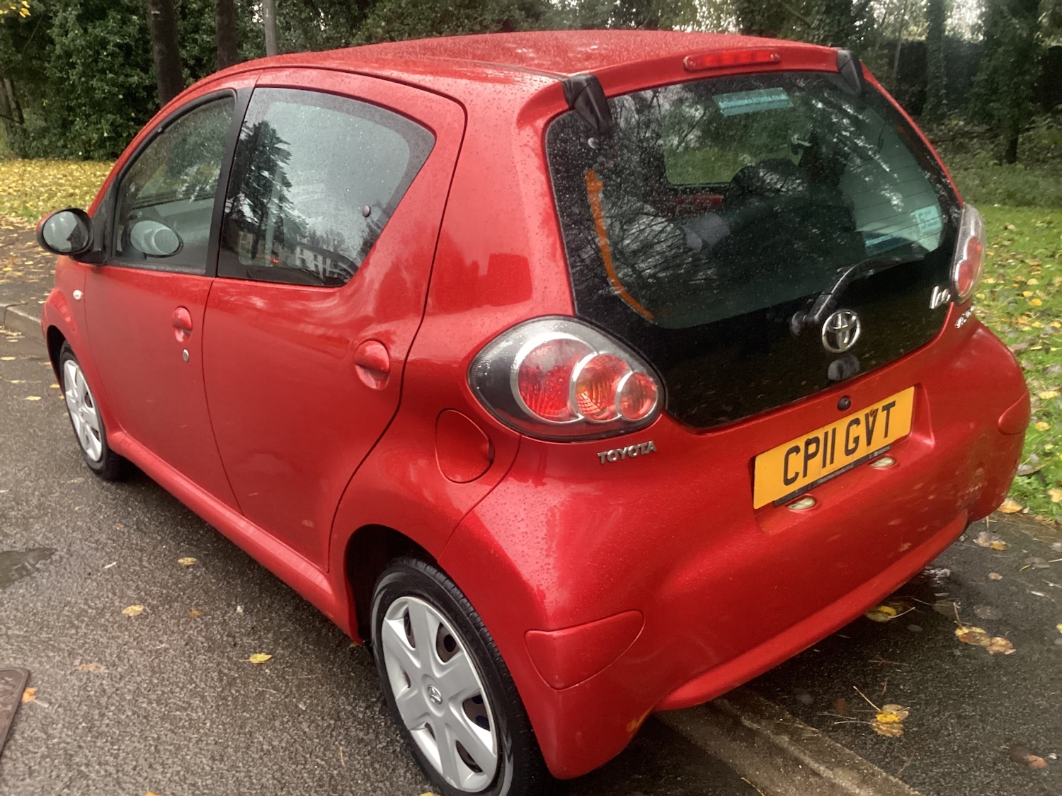 Used Toyota AYGO 2011 for sale - 76557543: Photo 6