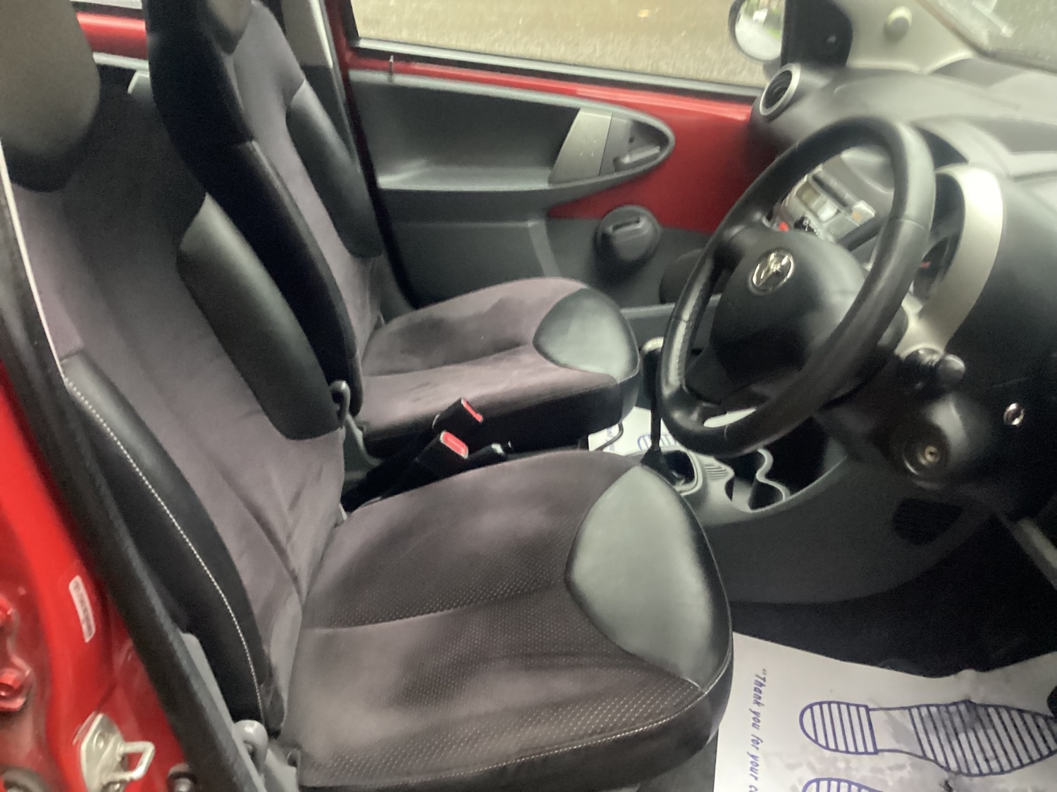 Used Toyota AYGO 2011 for sale - 76557543: Photo 9