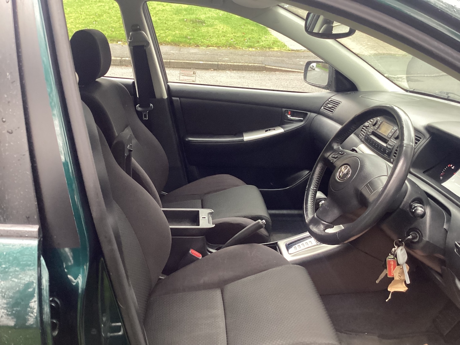 Used Toyota Corolla 2004 for sale - 77763063: Photo 13