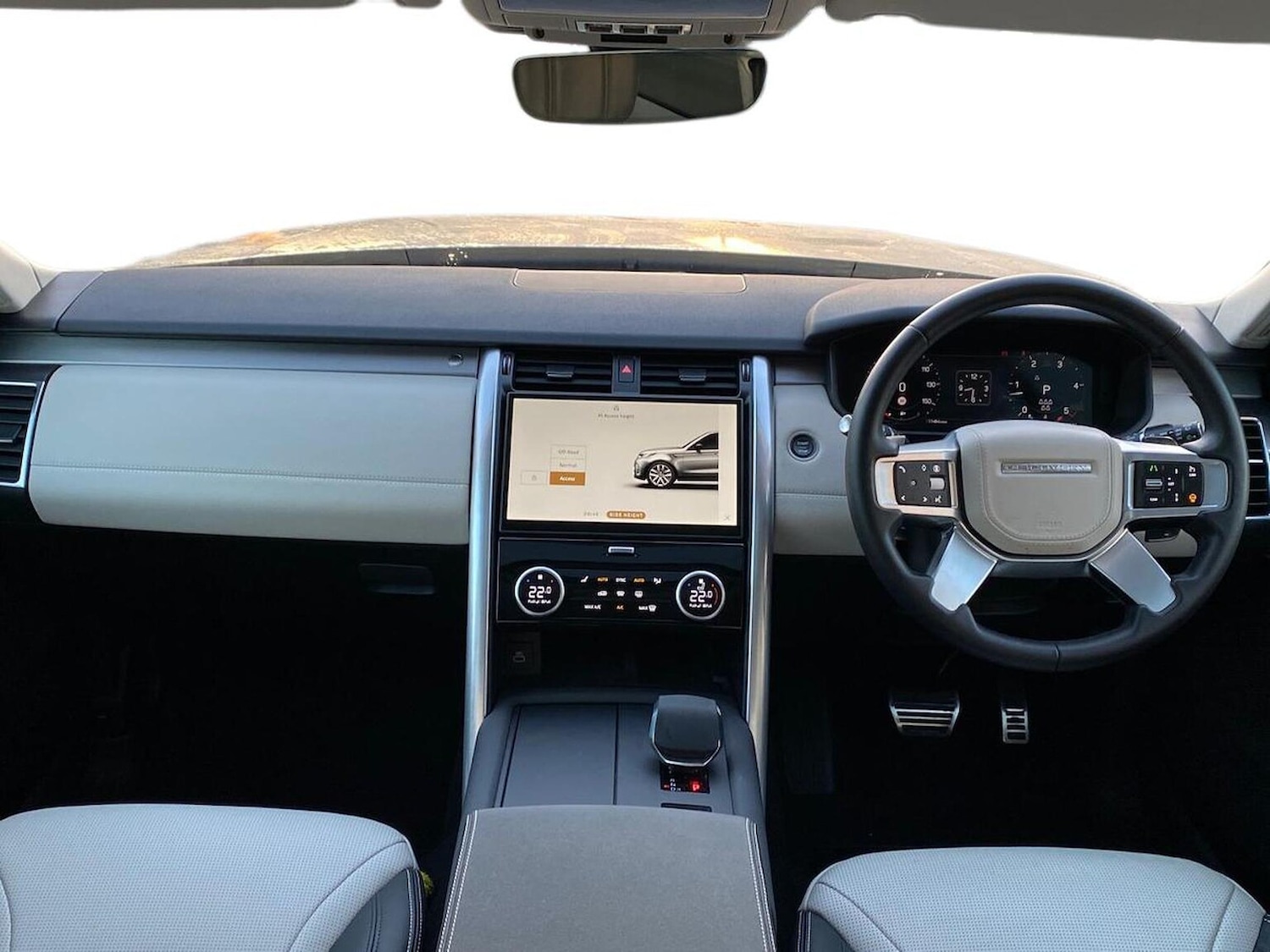 Used Land Rover Discovery 2025 for sale - 77077319: Photo 11