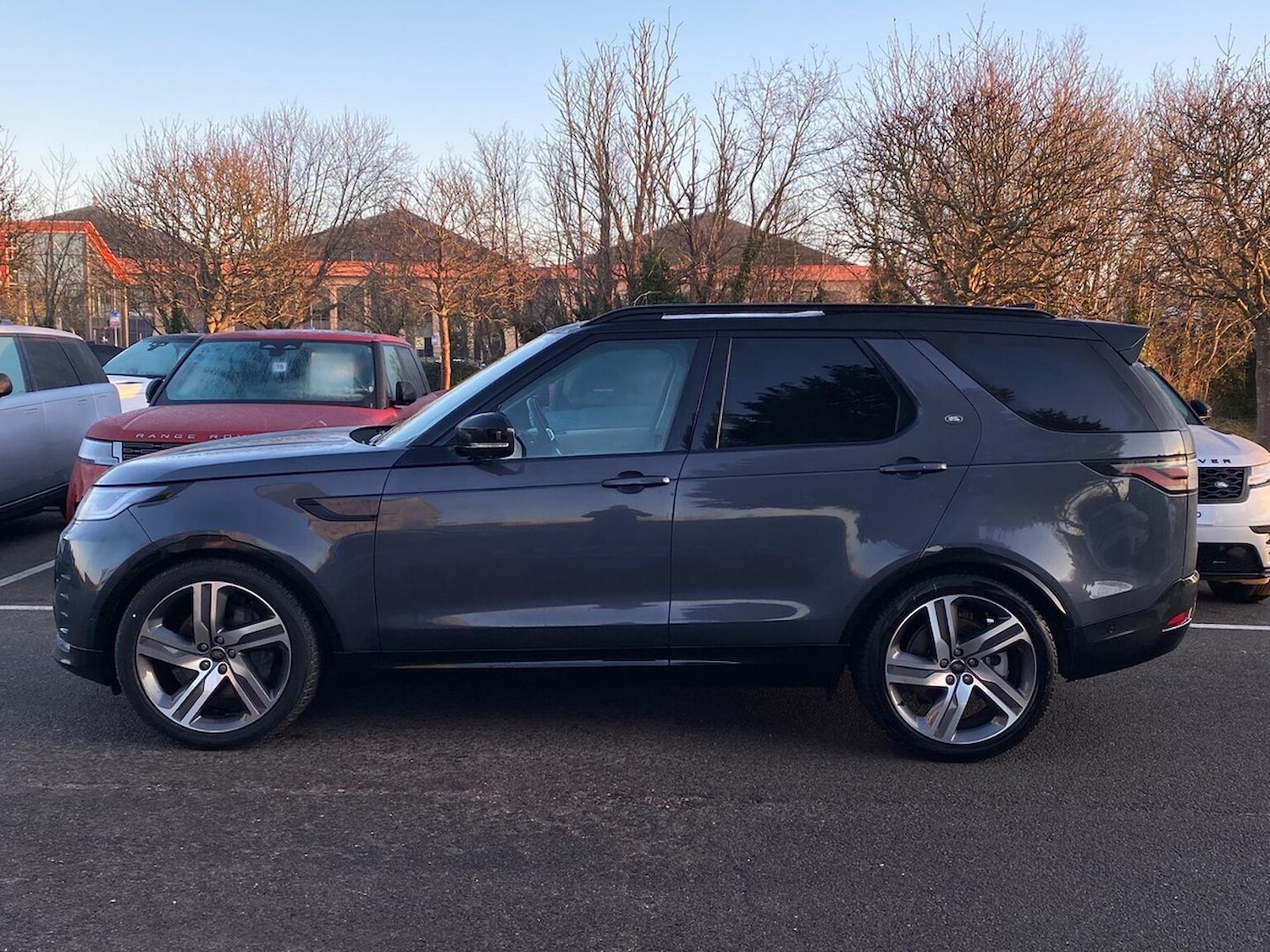 Used Land Rover Discovery 2025 for sale - 77077319: Photo 30