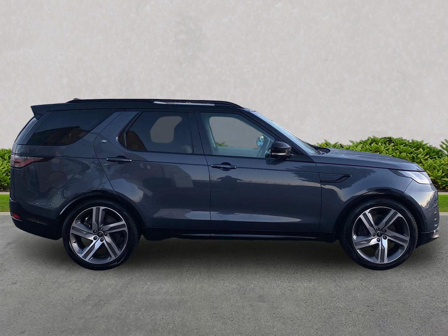 Used Land Rover Discovery 2025 for sale - 77077319: Photo 7