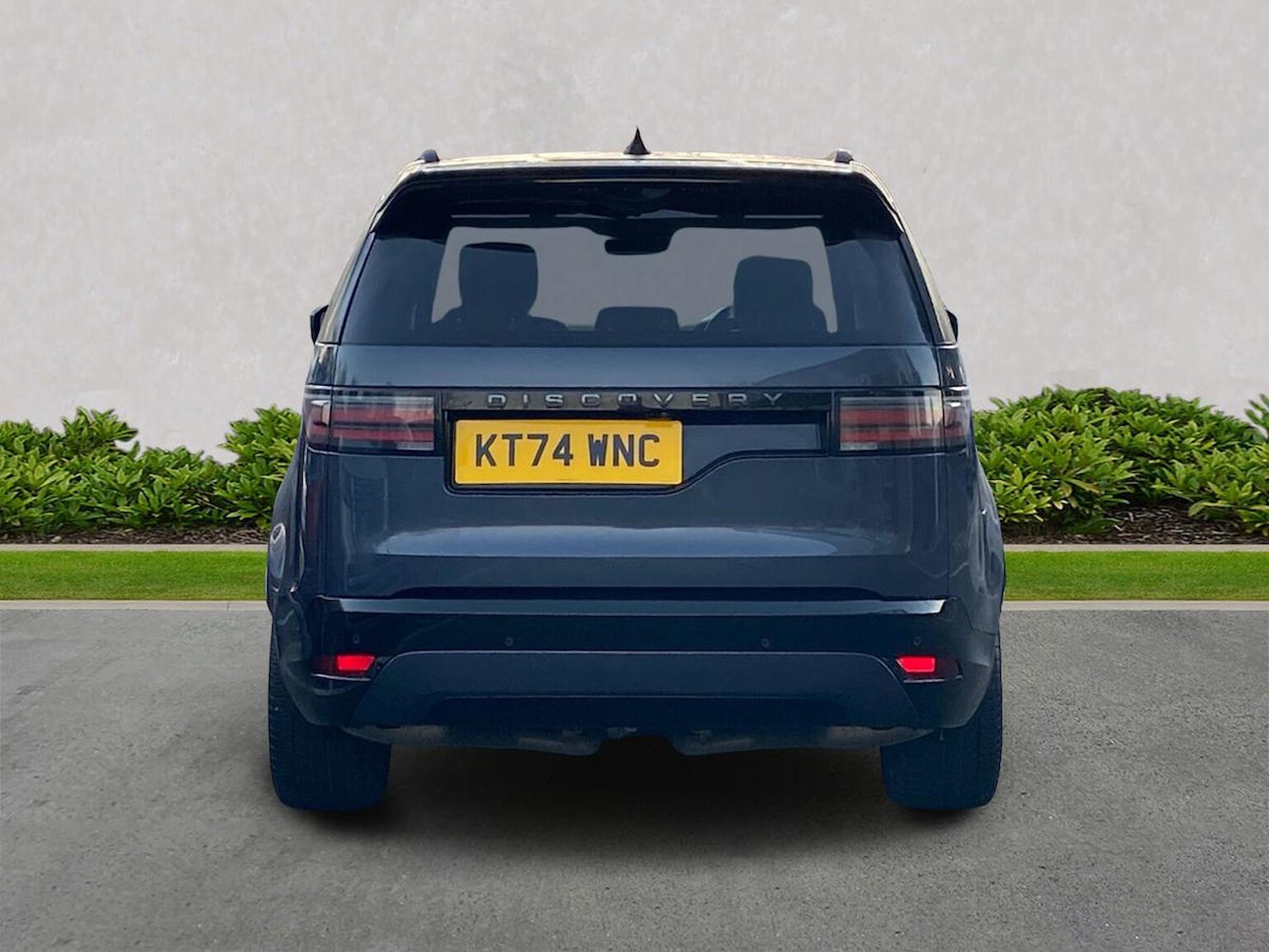 Used Land Rover Discovery 2025 for sale - 77077319: Photo 8