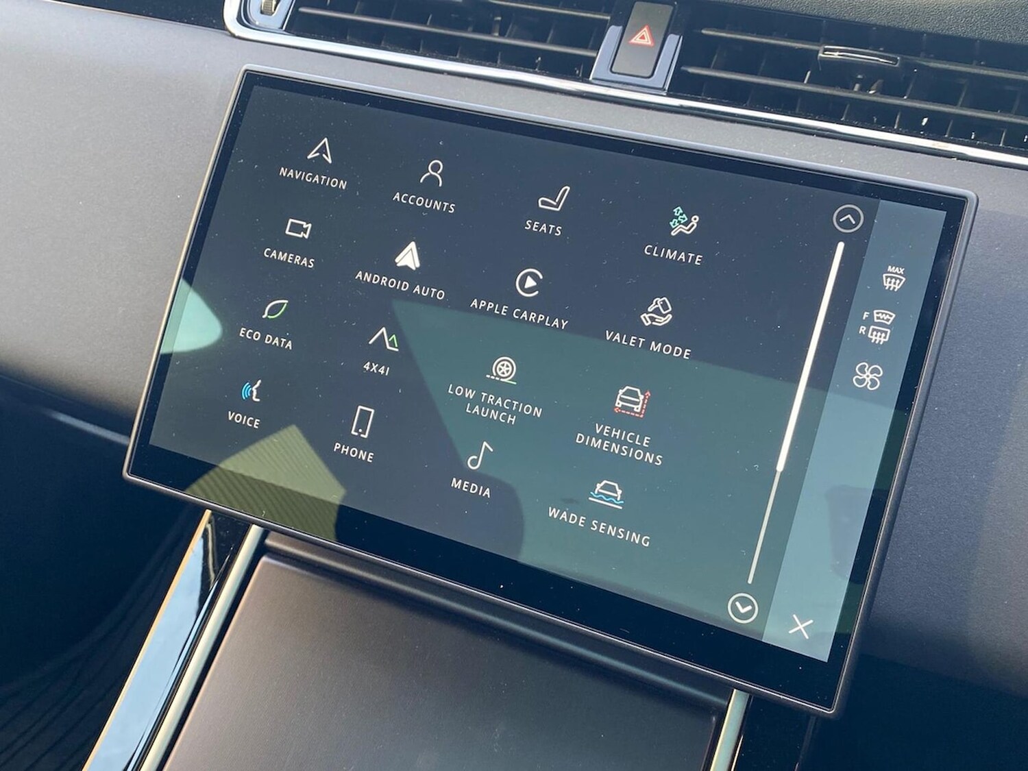 Used Land Rover Range Rover Evoque 2025 for sale - 77487958: Photo 34