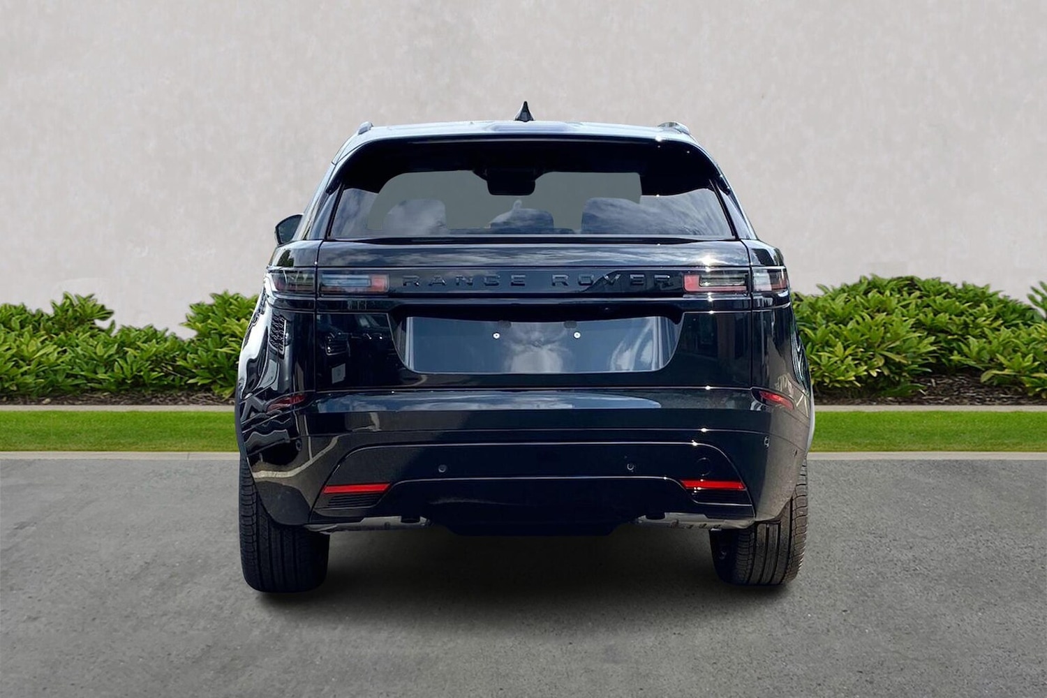 Used Land Rover Range Rover Velar 2025 for sale - 77487952: Photo 4