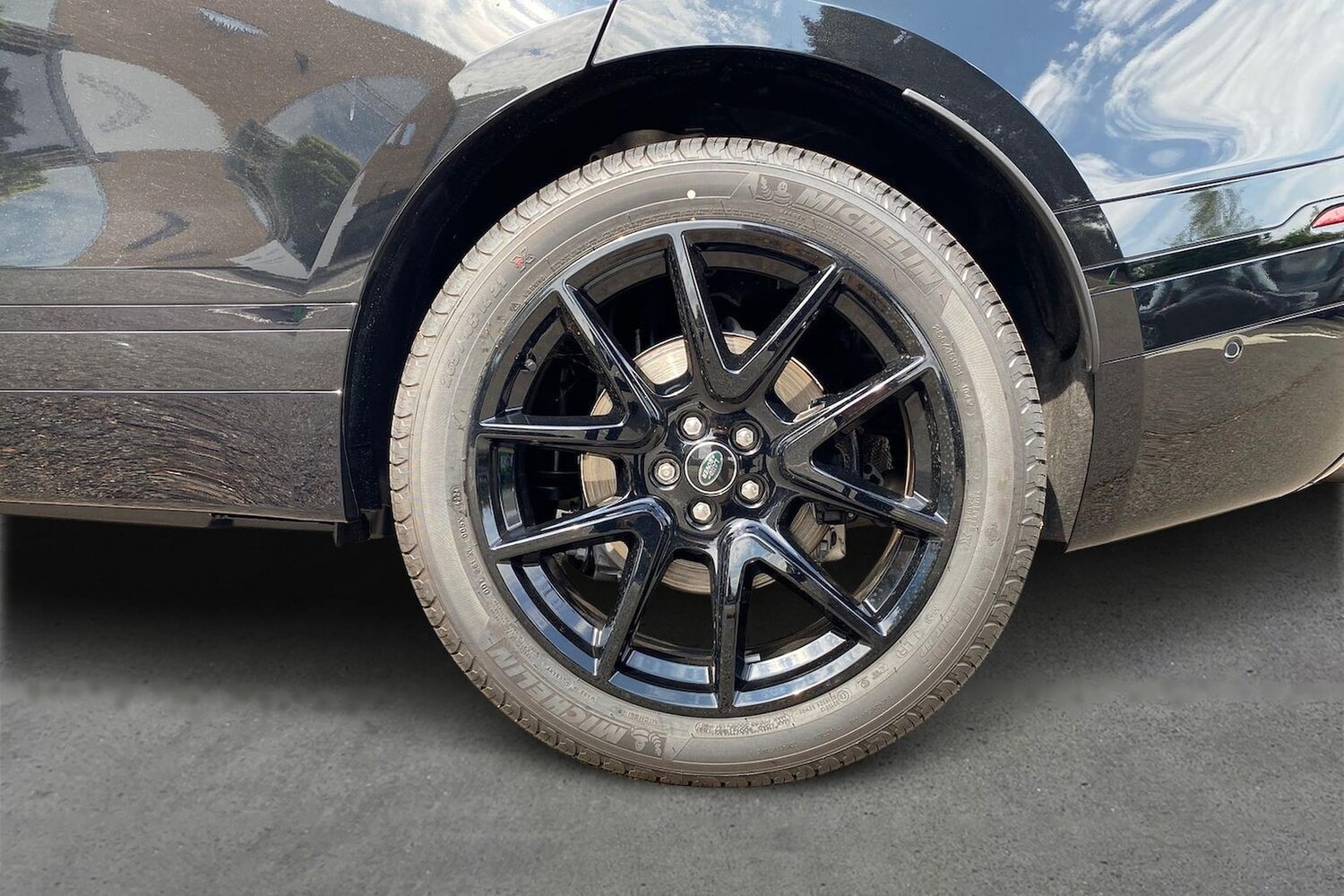 Used Land Rover Range Rover Velar 2025 for sale - 77487952: Photo 6