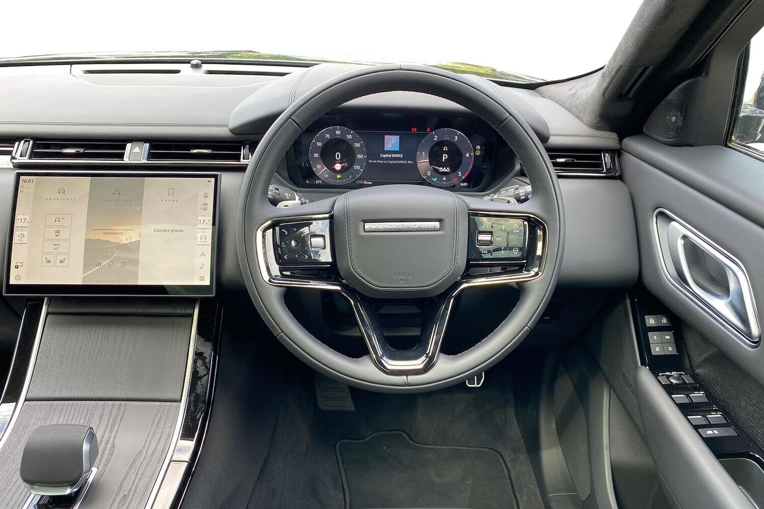 Used Land Rover Range Rover Velar 2025 for sale - 77487952: Photo 9