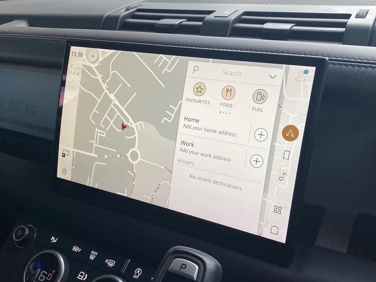 Used Land Rover Defender 2023 for sale - 76347045: Photo 11