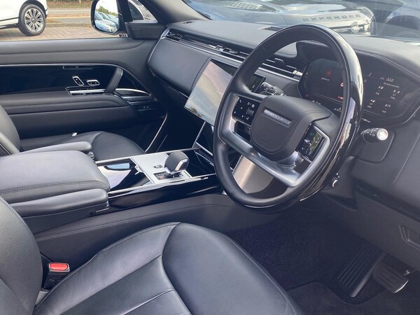 Used Land Rover Range Rover 2024 for sale - 76047792: Photo 31