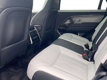 Used Land Rover Range Rover Sport 2024 for sale - 78310347: Photo