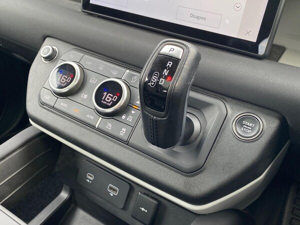 Used Land Rover Defender 2022 for sale - 76149432: Photo 13