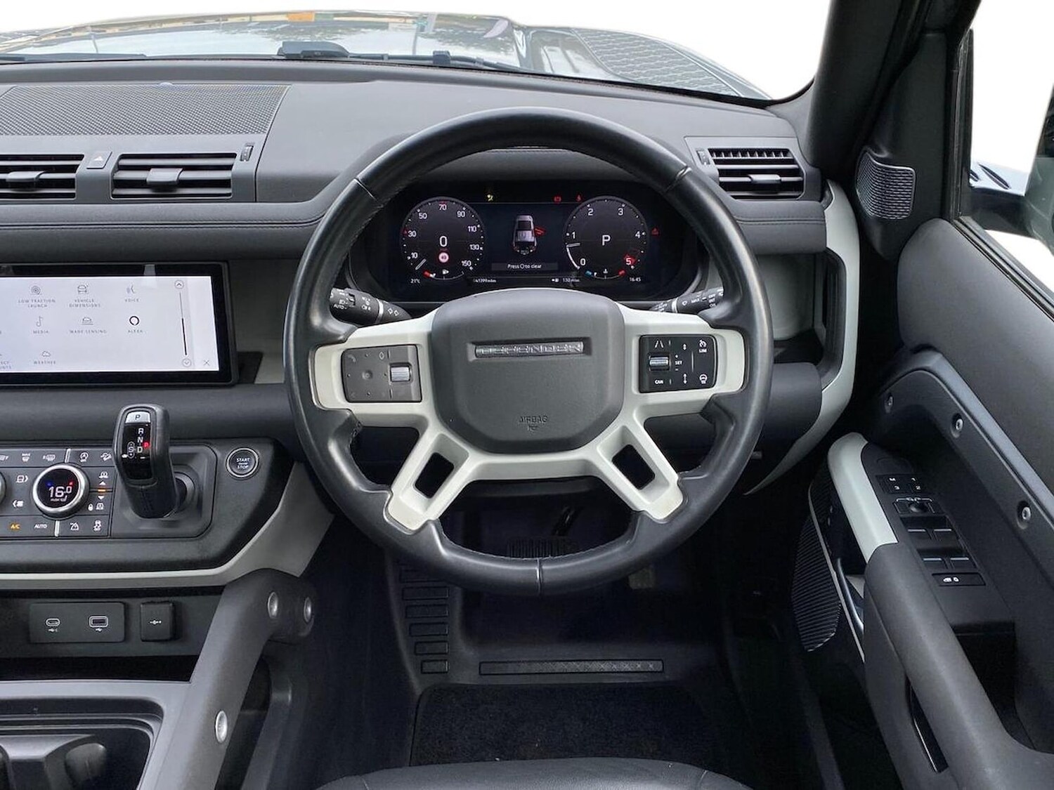 Used Land Rover Defender 2022 for sale - 76149432: Photo 15