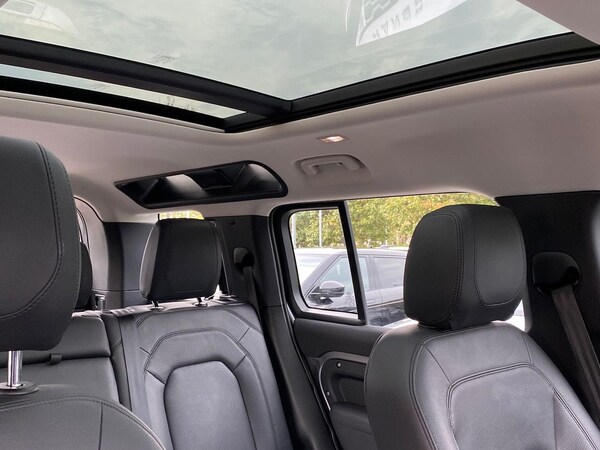 Used Land Rover Defender 2022 for sale - 76149432: Photo 21