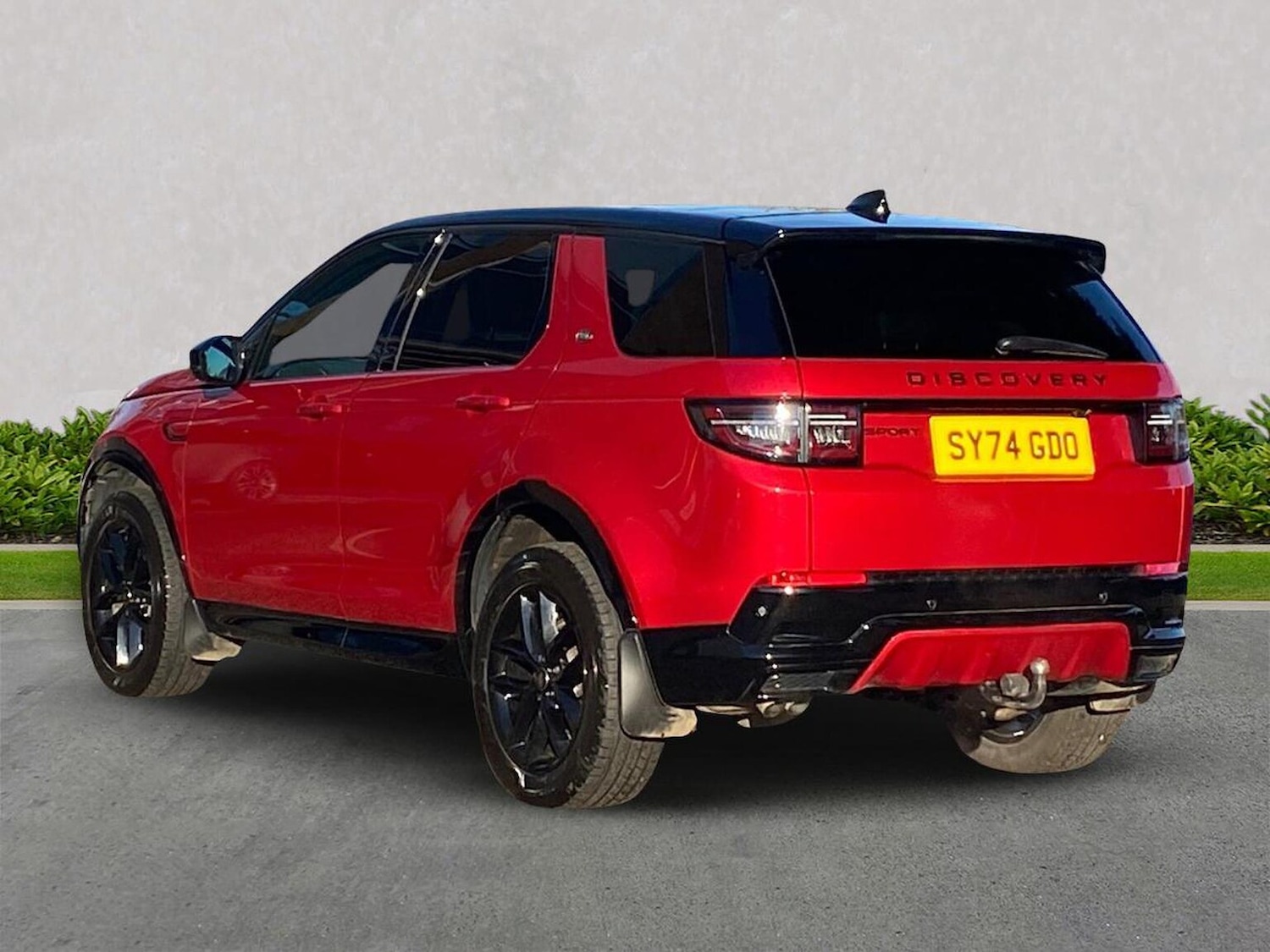 Used Land Rover Discovery Sport 2024 for sale - 77629380: Photo 2