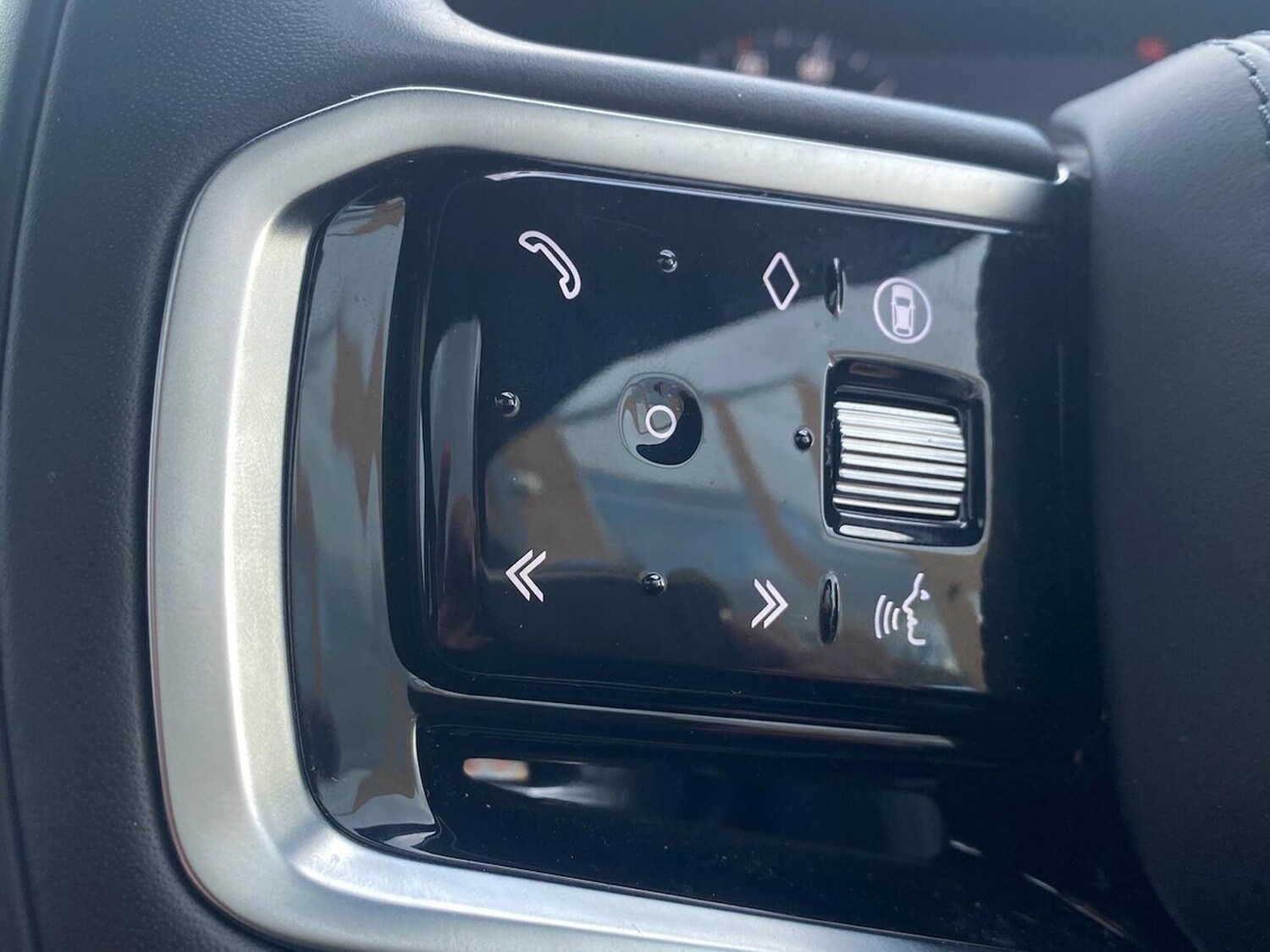 Used Land Rover Discovery Sport 2024 for sale - 78193610: Photo 37