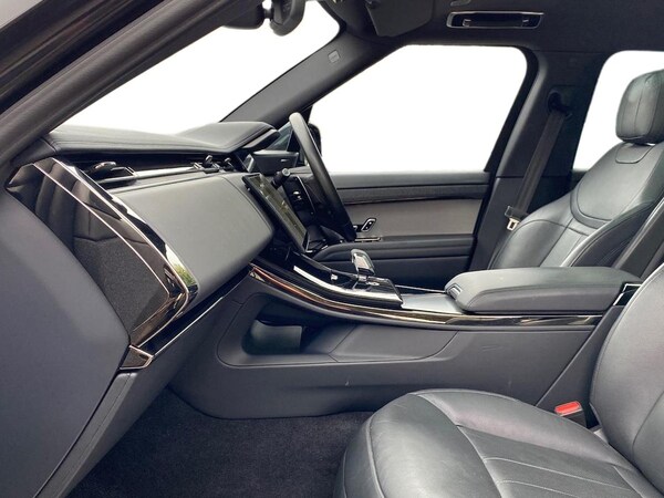 Used Land Rover Range Rover Sport 2024 for sale - 76243188: Photo 3