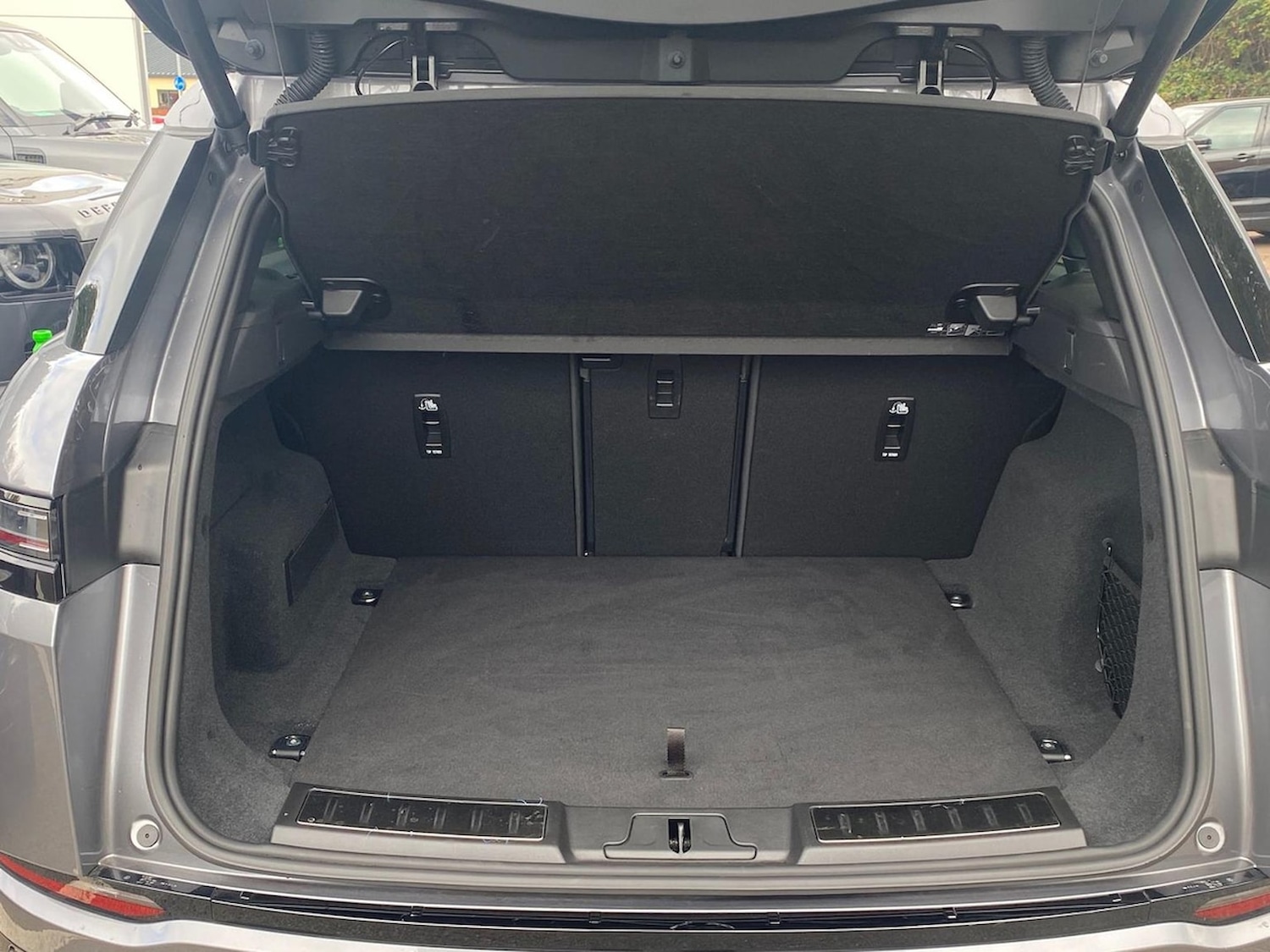 Used Land Rover Range Rover Evoque 2025 for sale - 76040672: Photo 10