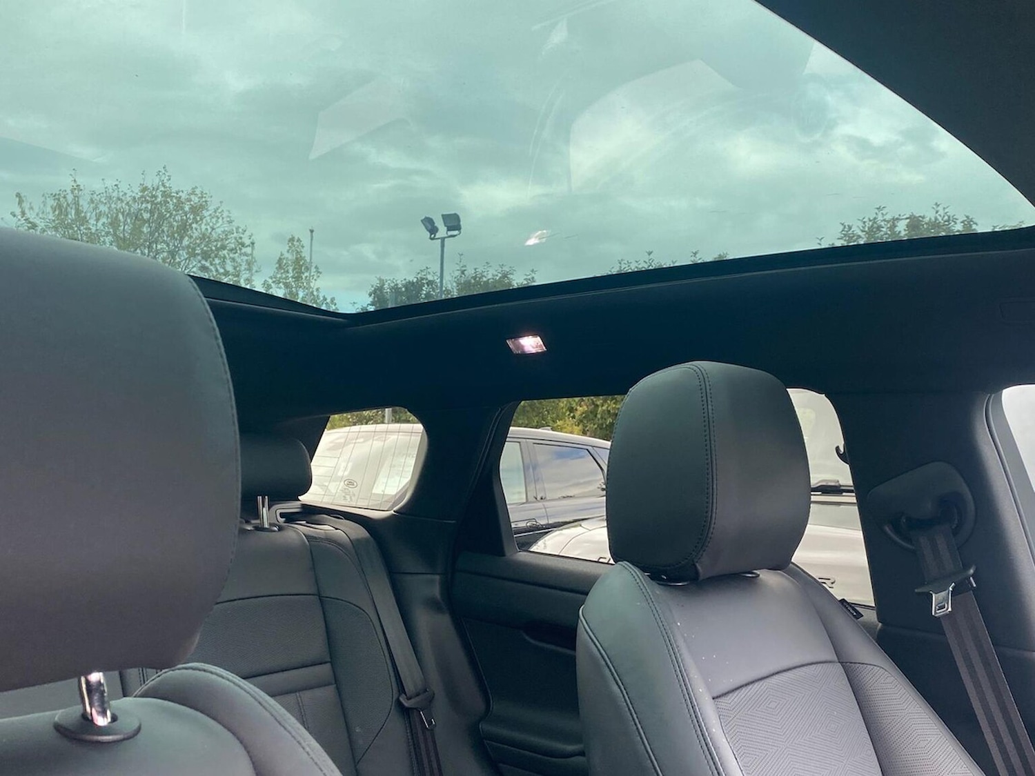 Used Land Rover Range Rover Evoque 2025 for sale - 76040672: Photo 21