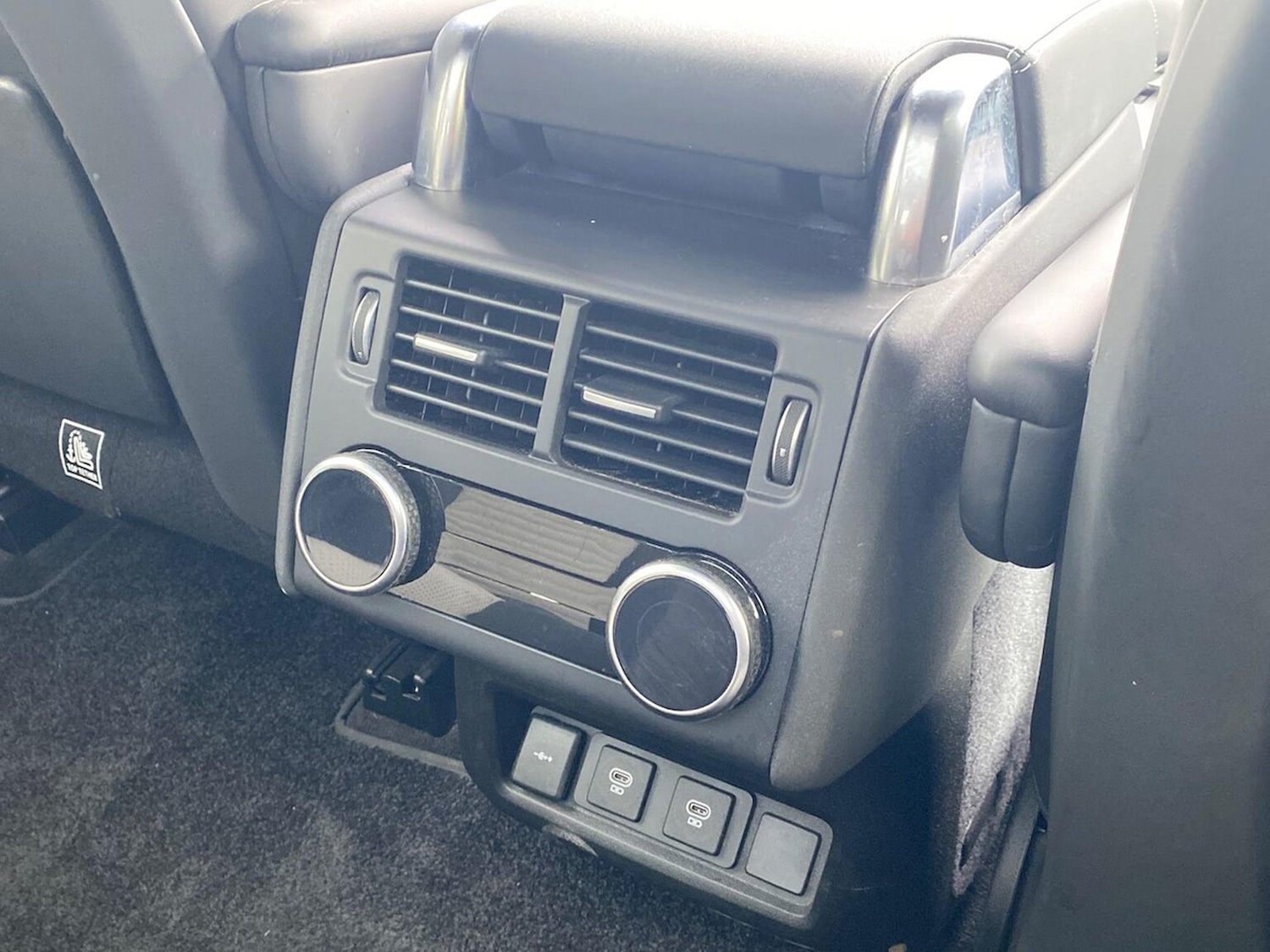 Used Land Rover Discovery 2022 for sale - 77946126: Photo 18