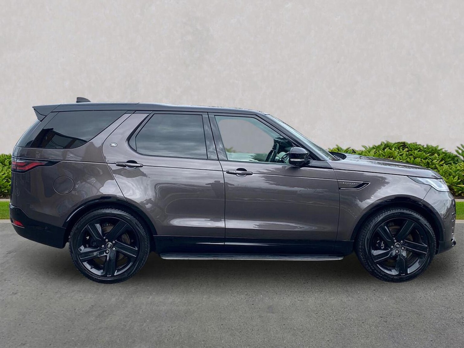 Used Land Rover Discovery 2022 for sale - 77946126: Photo 5