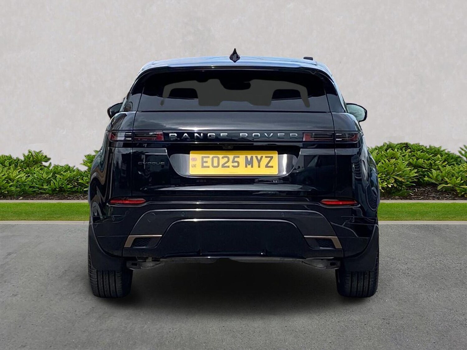 Used Land Rover Range Rover Evoque 2025 for sale - 76114310: Photo 6