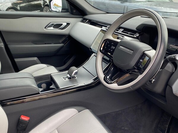 Used Land Rover Range Rover Velar 2024 for sale - 76340559: Photo 30