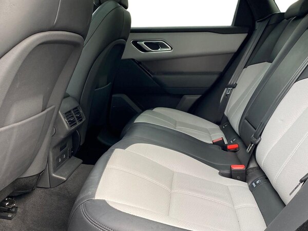 Used Land Rover Range Rover Velar 2024 for sale - 76340559: Photo 4