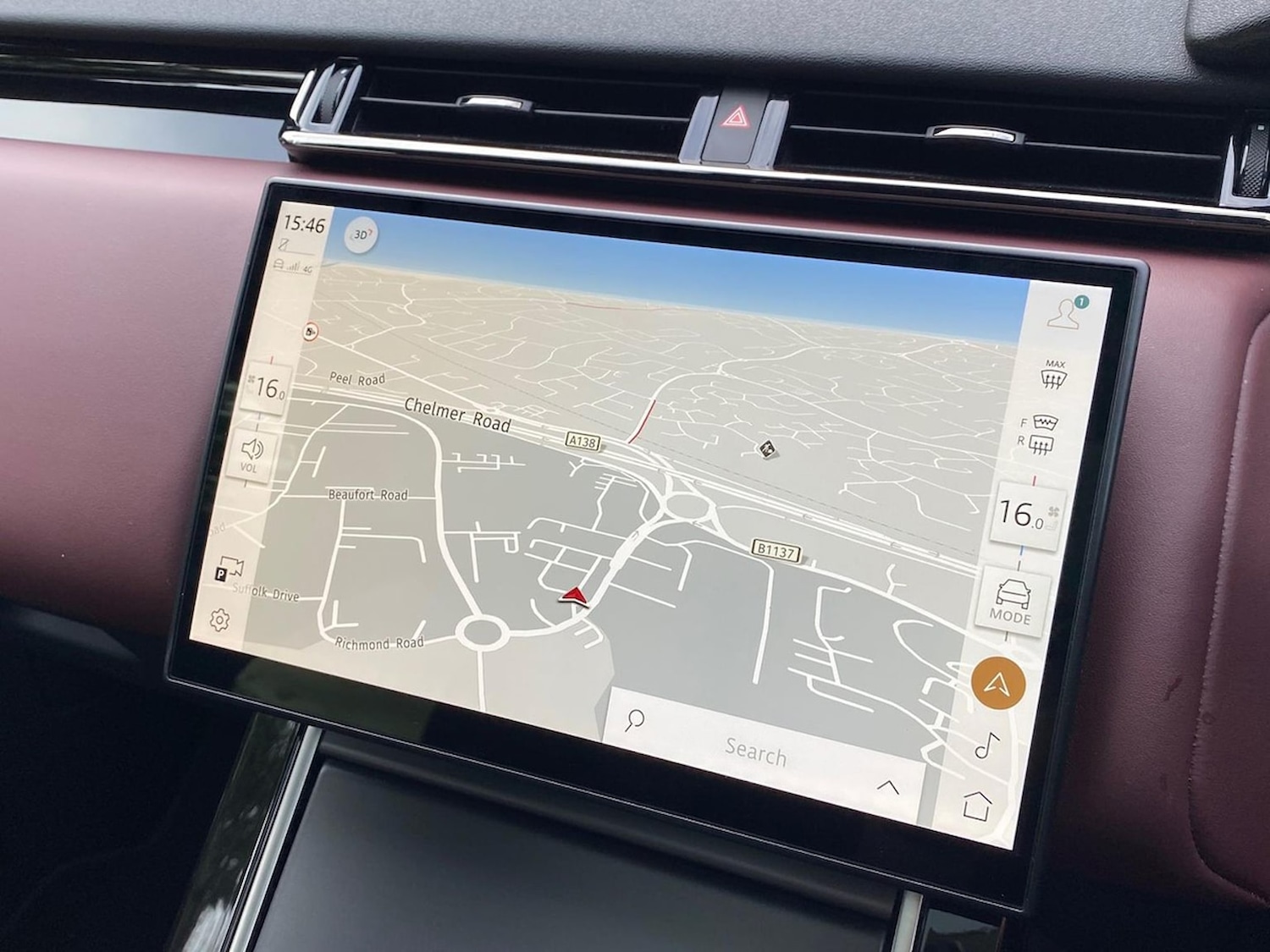 Used Land Rover Range Rover Velar 2024 for sale - 76439785: Photo 11