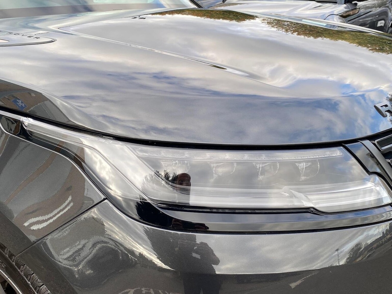 Used Land Rover Range Rover Velar 2024 for sale - 76439785: Photo 17