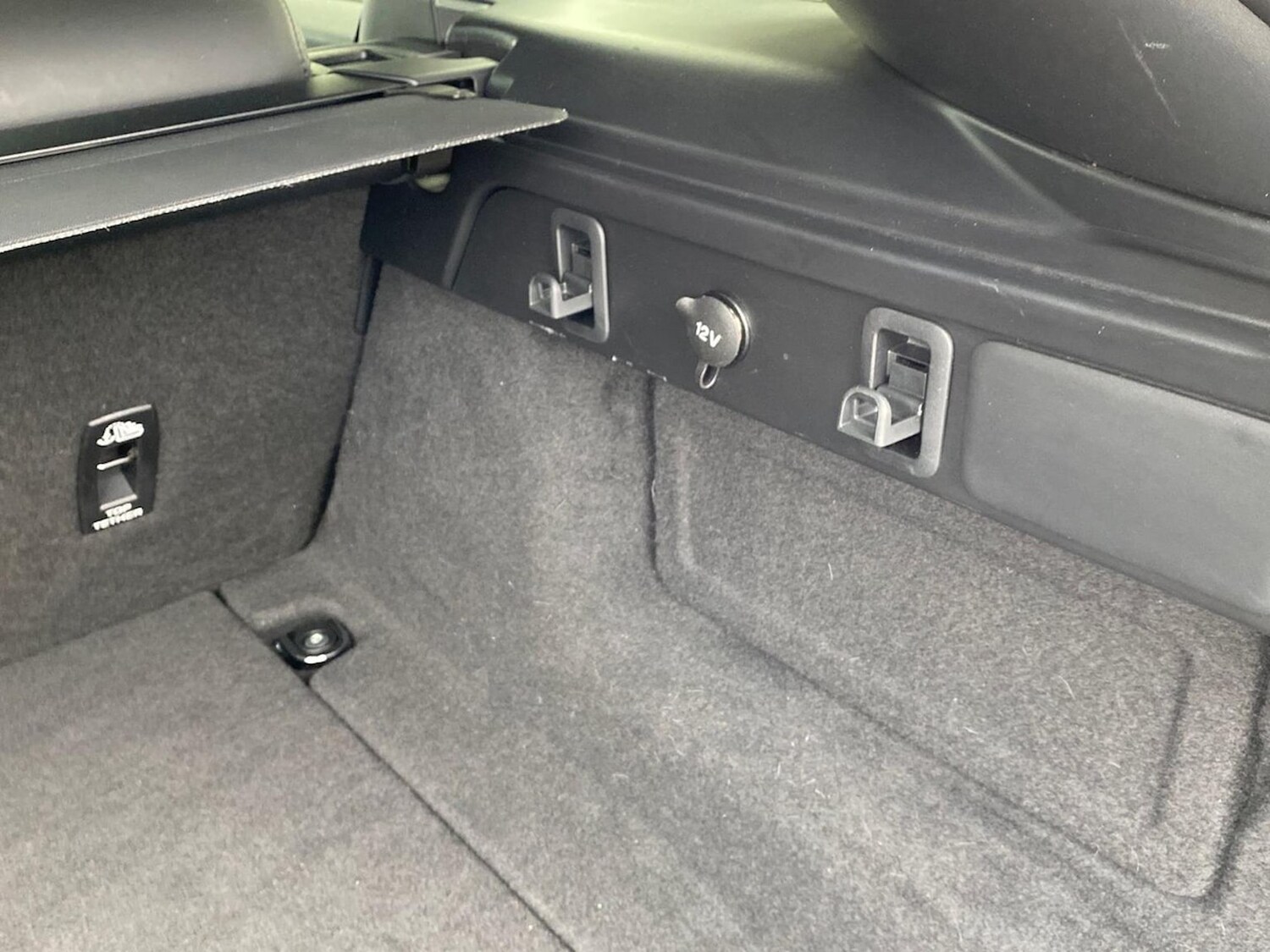 Used Land Rover Range Rover Velar 2024 for sale - 76439785: Photo 27