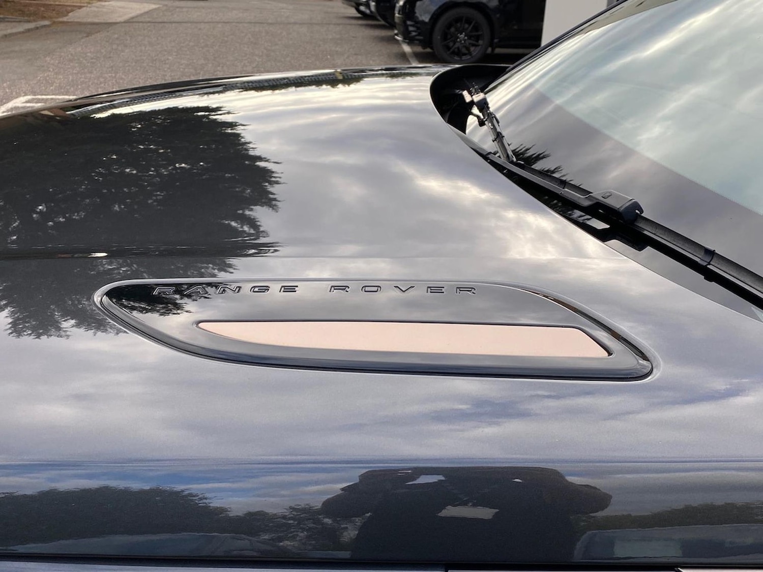 Used Land Rover Range Rover Velar 2024 for sale - 76439785: Photo 28