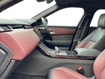 Used Land Rover Range Rover Velar 2024 for sale - 76439785: Photo