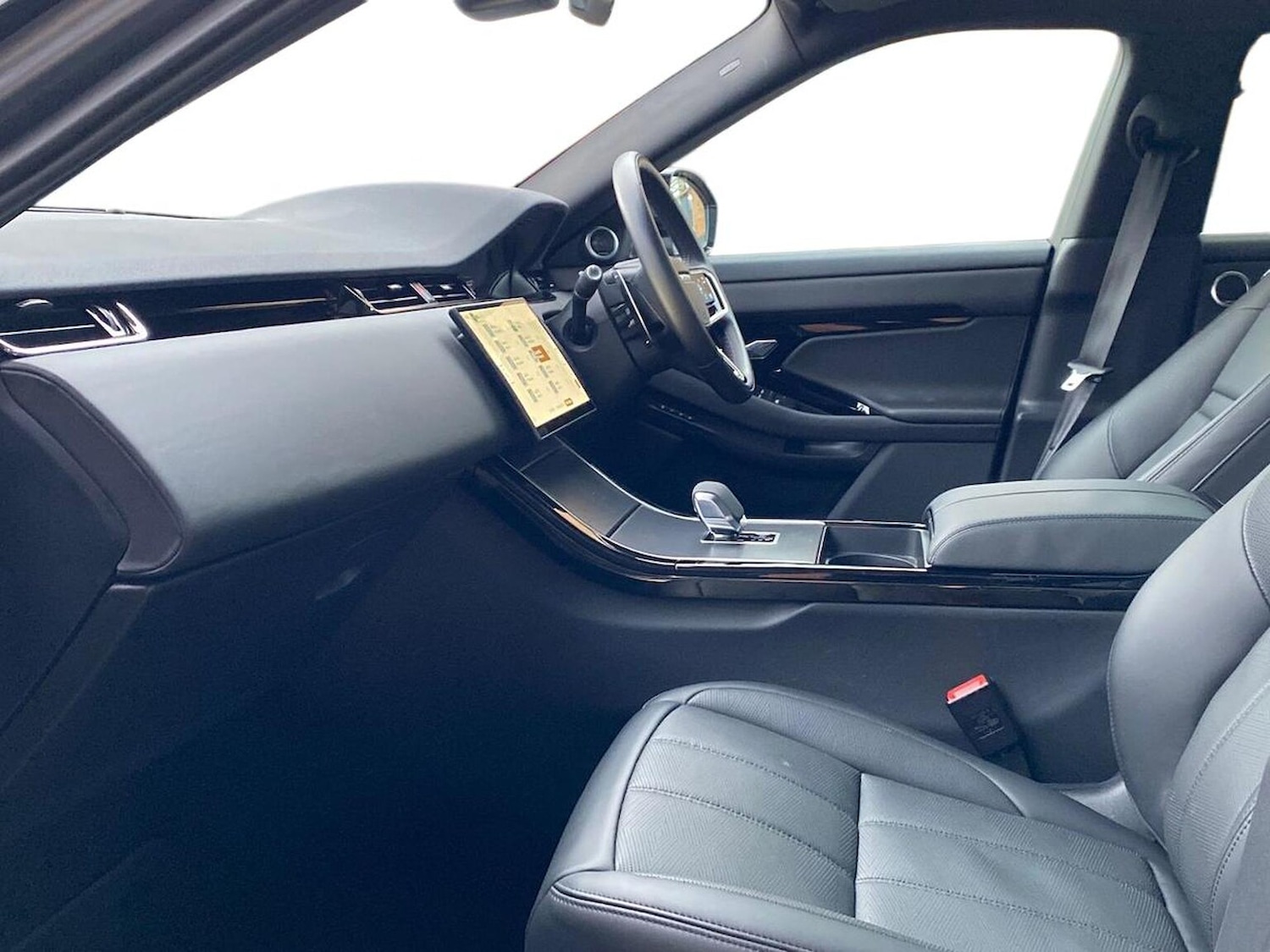 Used Land Rover Range Rover Evoque 2024 for sale - 77487866: Photo 3