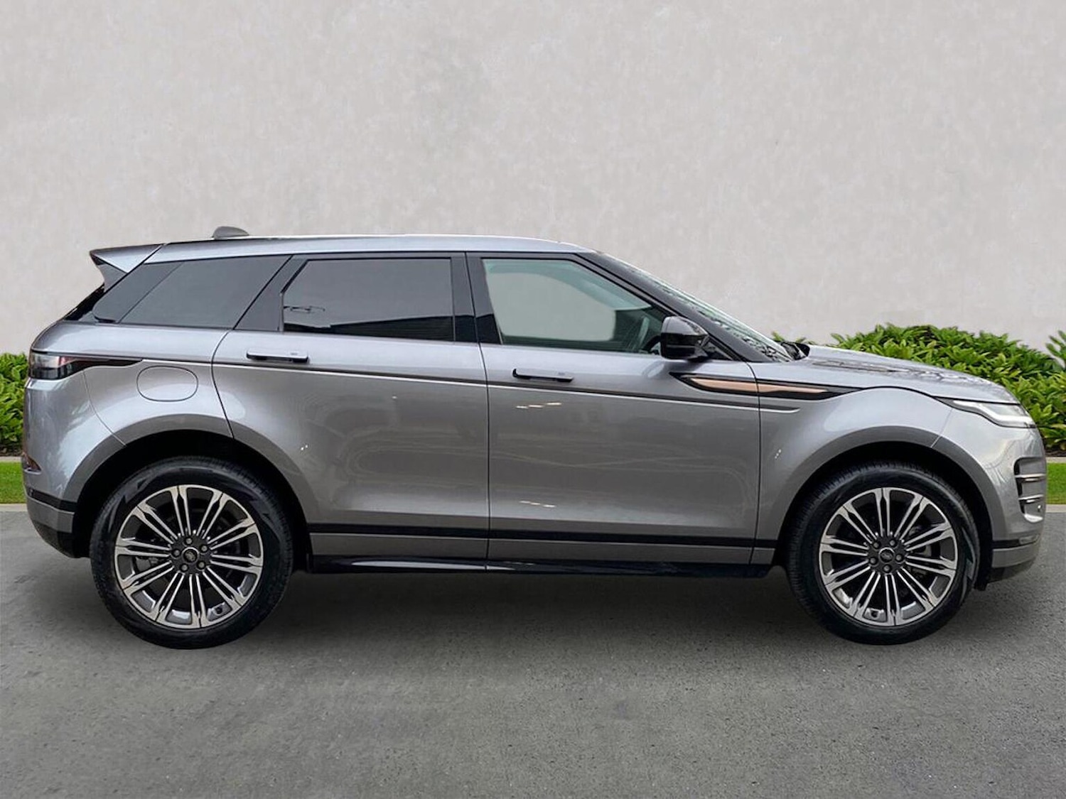 Used Land Rover Range Rover Evoque 2024 for sale - 77487866: Photo 5