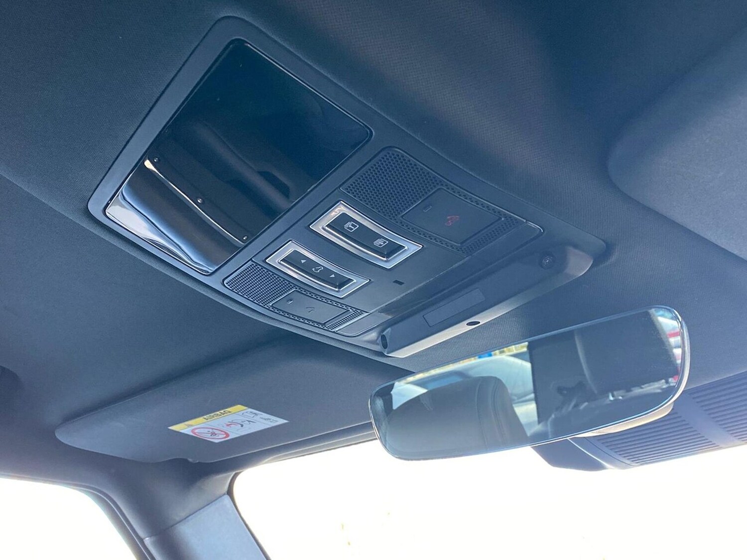 Used Land Rover Defender 2024 for sale - 78176491: Photo 25