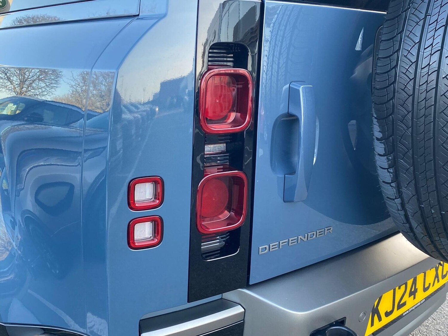 Used Land Rover Defender 2024 for sale - 78176491: Photo 28