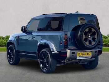 Used Land Rover Defender 2024 for sale - 78176491: Photo
