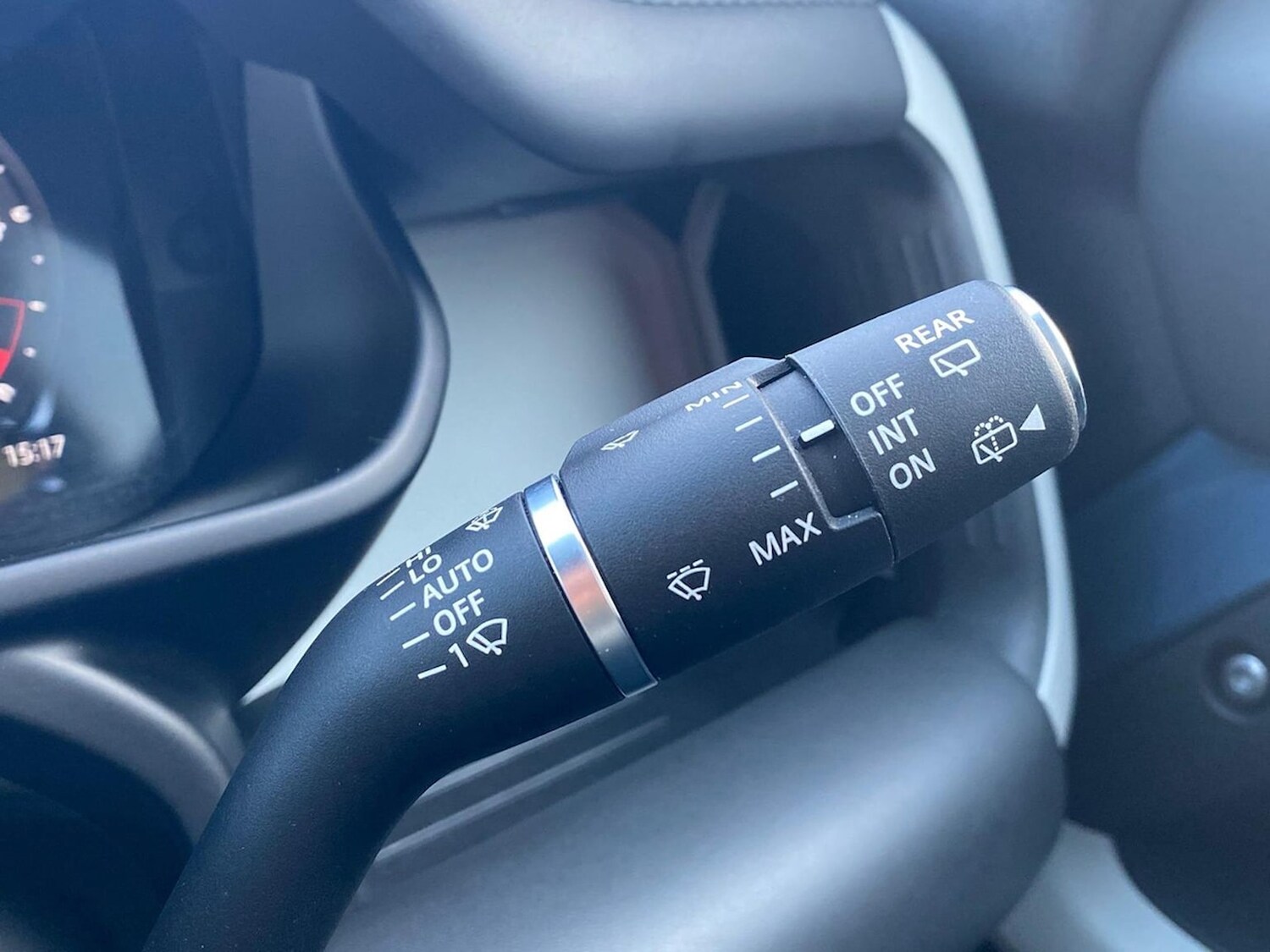 Used Land Rover Defender 2024 for sale - 78176491: Photo 34