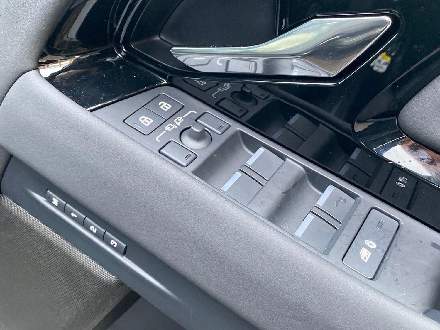 Used Land Rover Range Rover Evoque 2025 for sale - 78193705: Photo 27