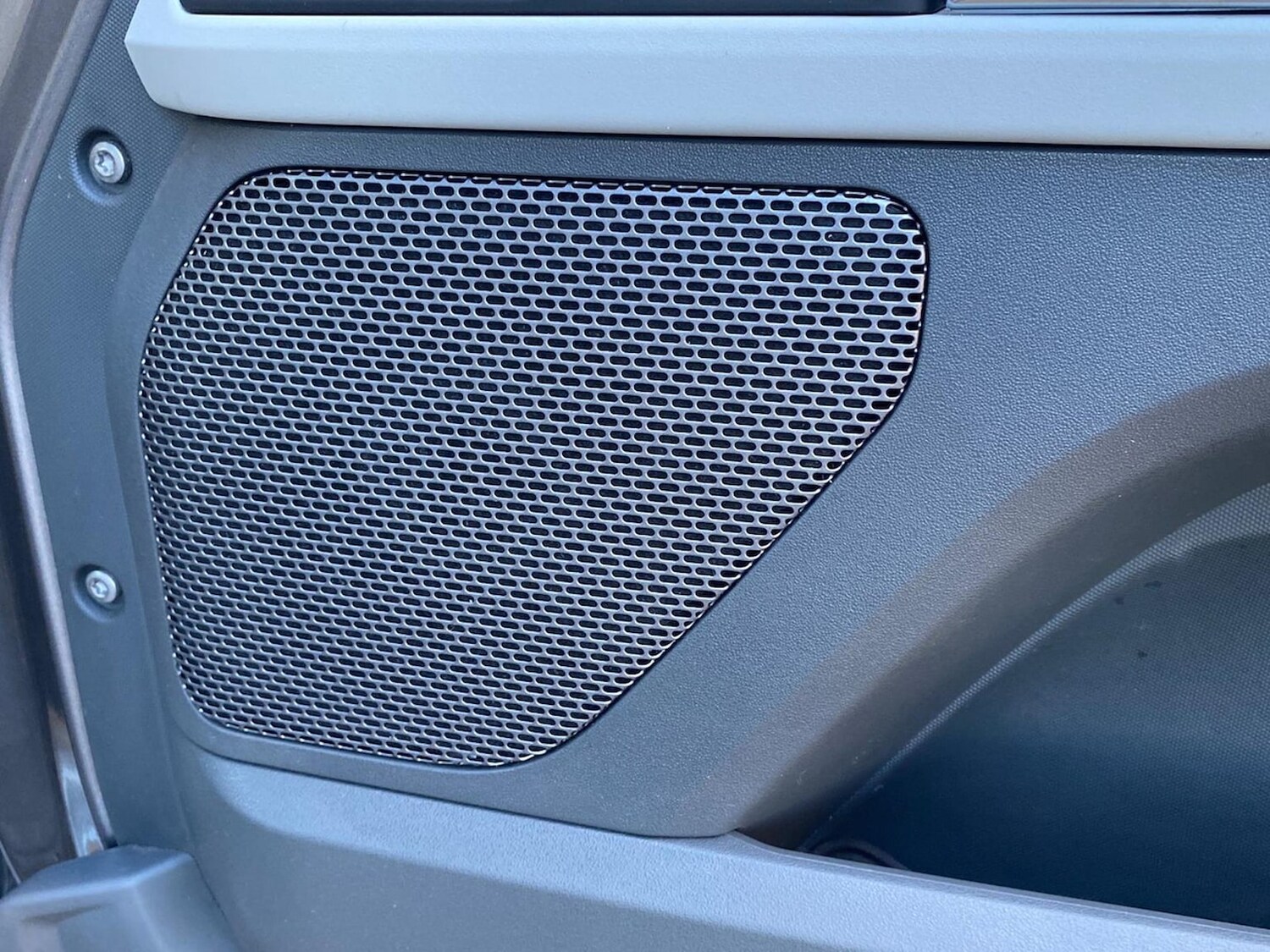 Used Land Rover Defender 2022 for sale - 76911267: Photo 24