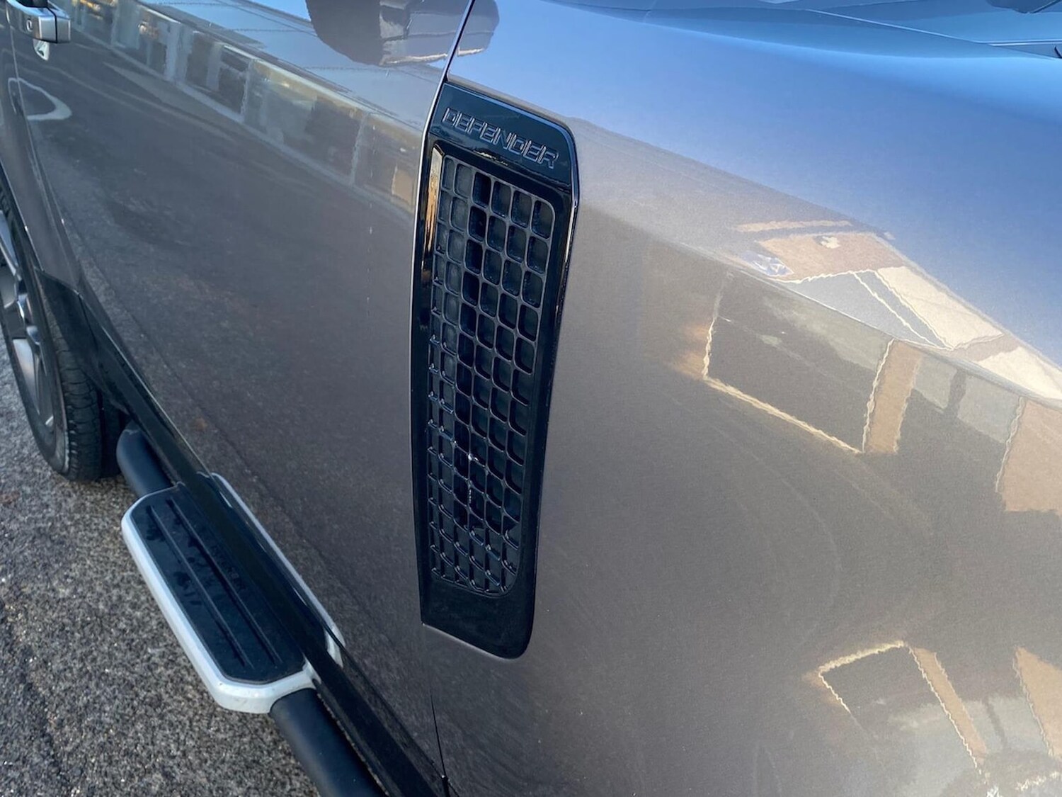 Used Land Rover Defender 2022 for sale - 76911267: Photo 32